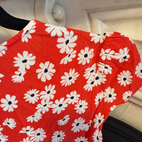 Reformation Floral Print V-Neck Blouse - Size 6 - Picture 4 of 5